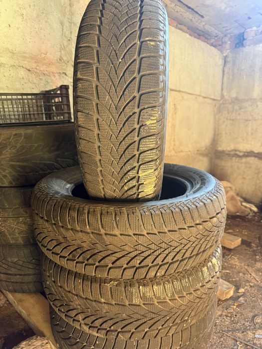 205 60 r16 зима good year