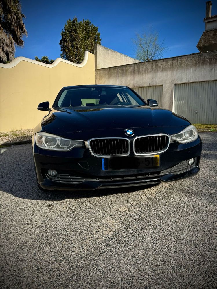 BMW 318D Touring 2.0 Diesel 143cv 2013