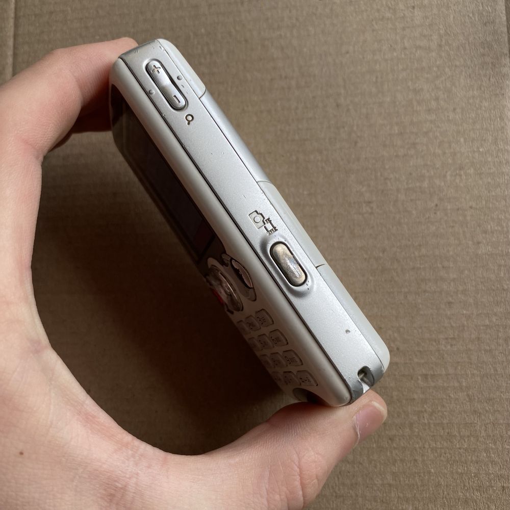 Телефон Sony Ericsson W810i Oxygen O2