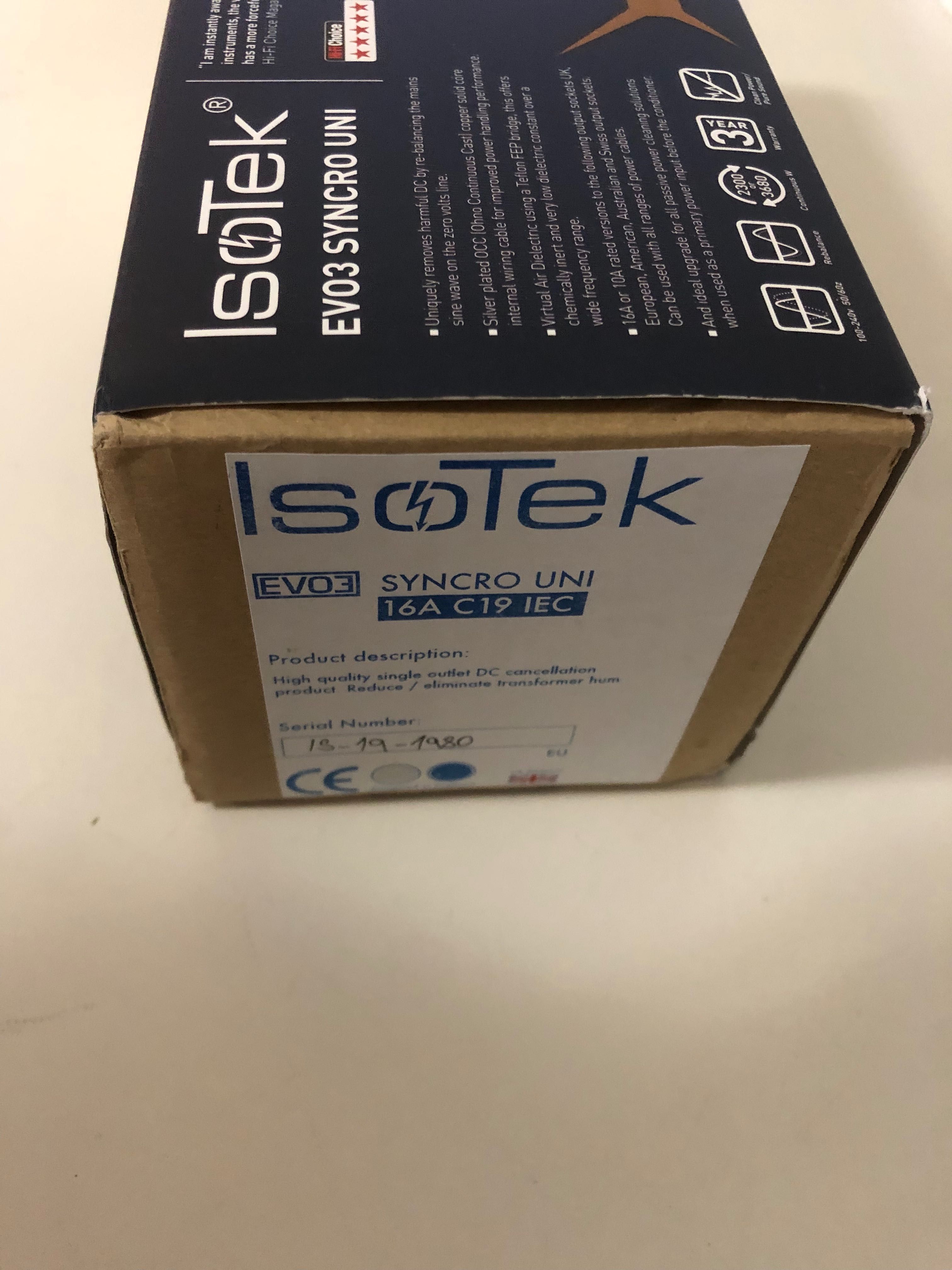 IsoTek  EVO3. Syncro Uni New! !сетевой фильтр