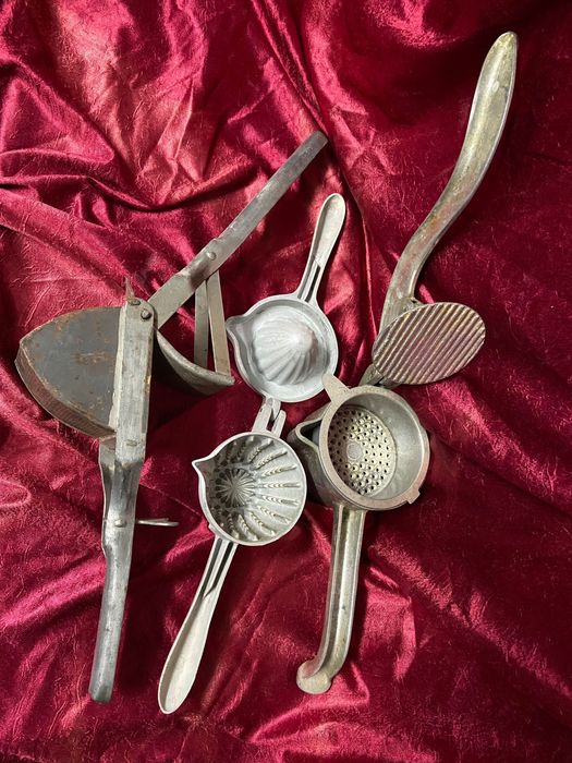 Utensílios de cozinha antigos vintage 1