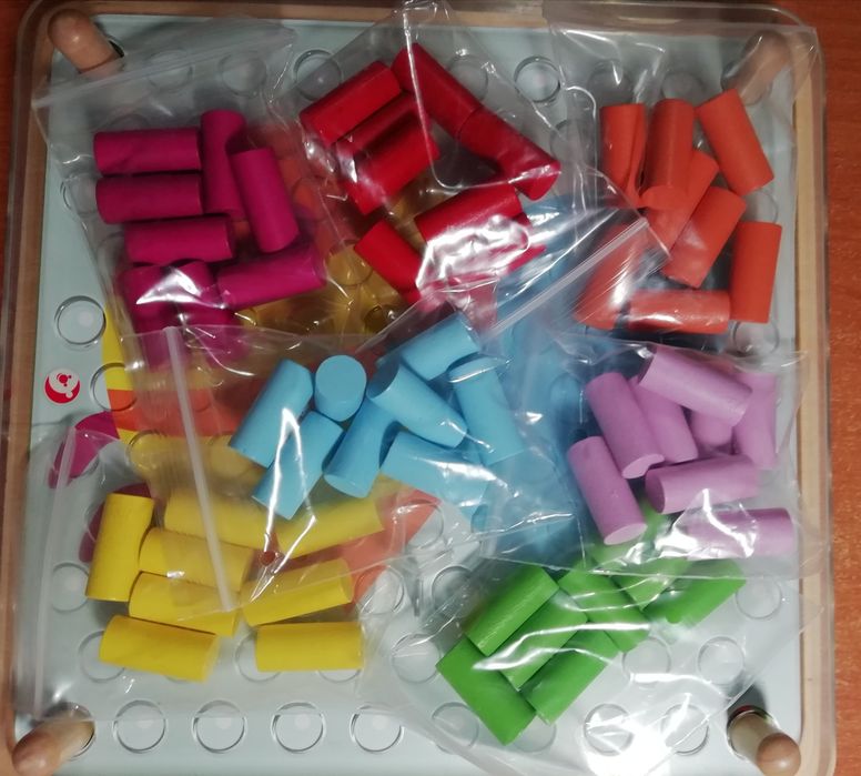 Мозаїка конструктор кольорові кілочки