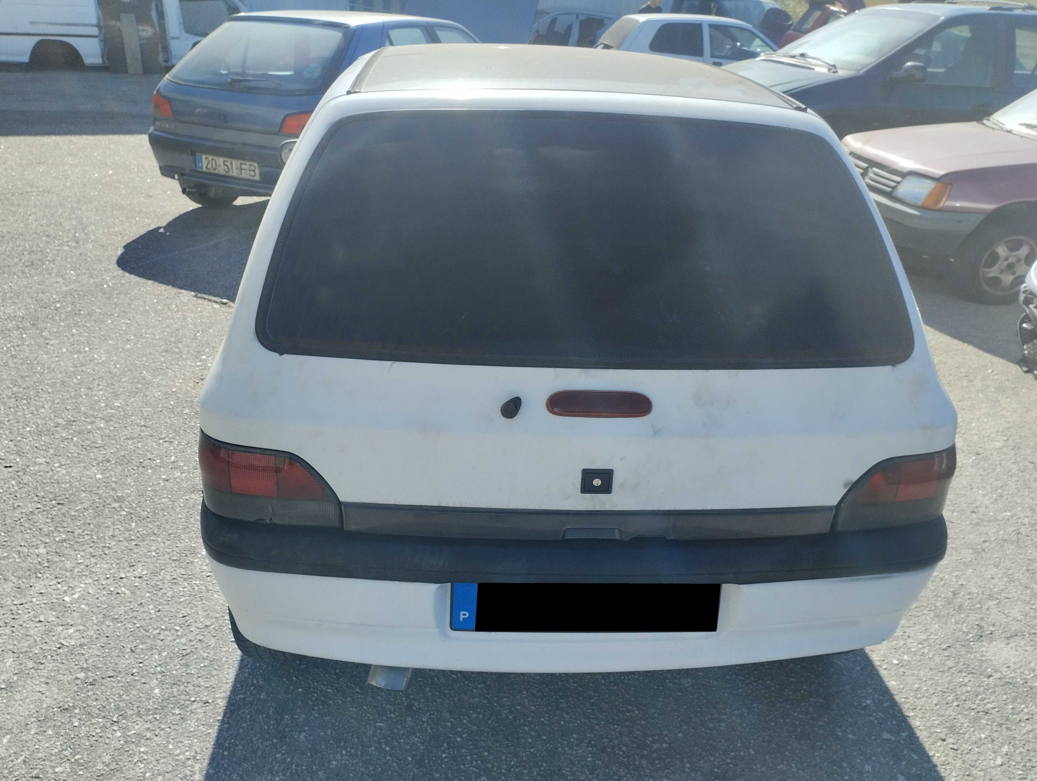 RENAULT CLIO 1.9 D Só Para Peças