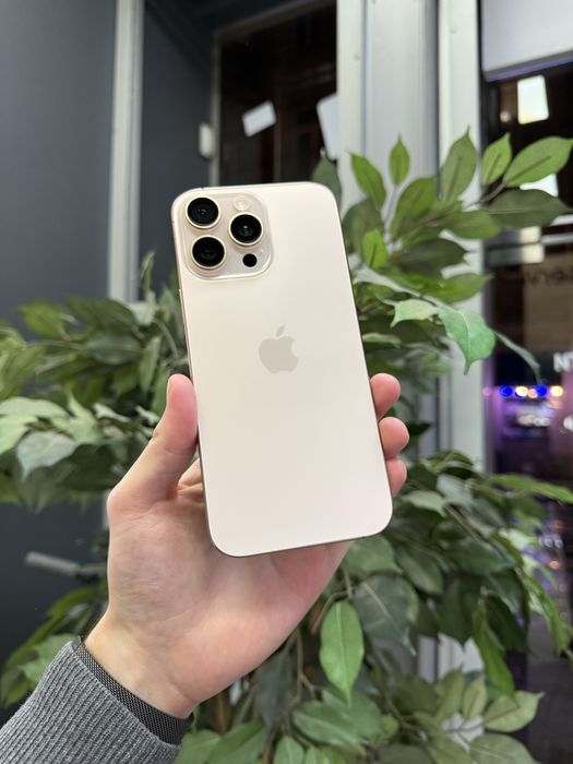 iPhone 16 Pro Max 256GB Desert Titanium