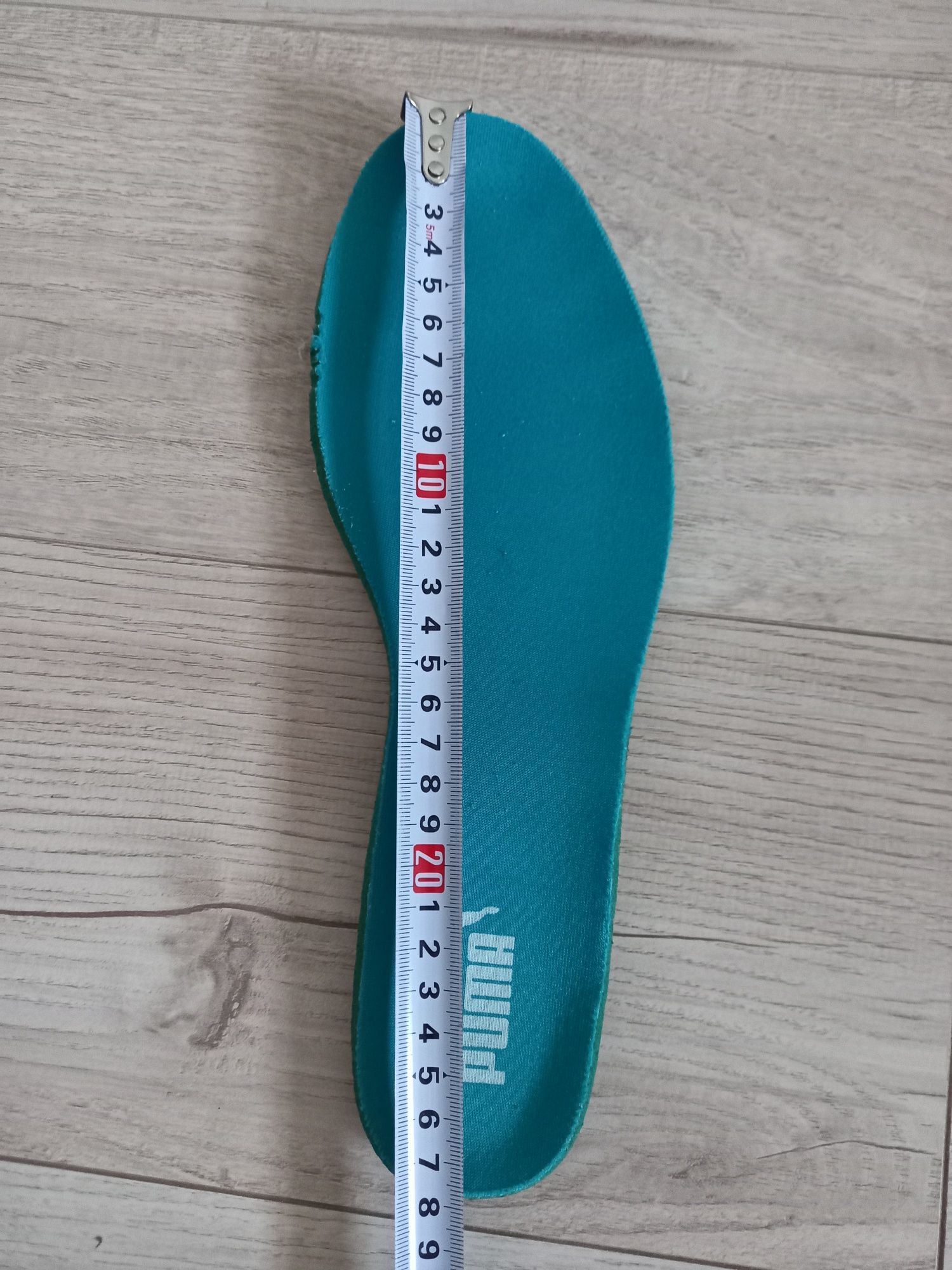Продам кроссовки Puma.