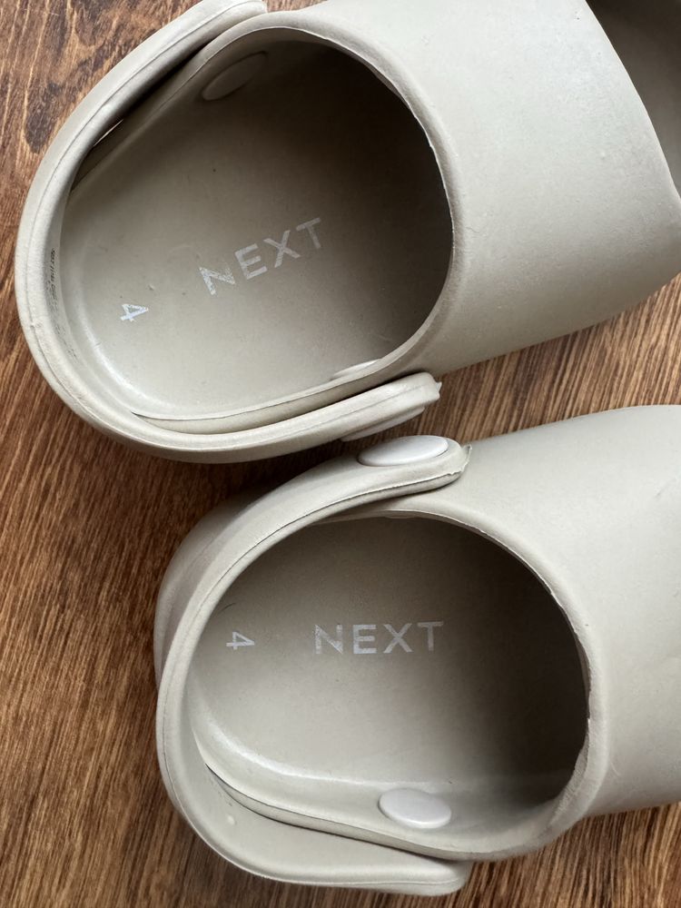 Crocs Next  унісекс  розмір (4 ) 13 см устілка