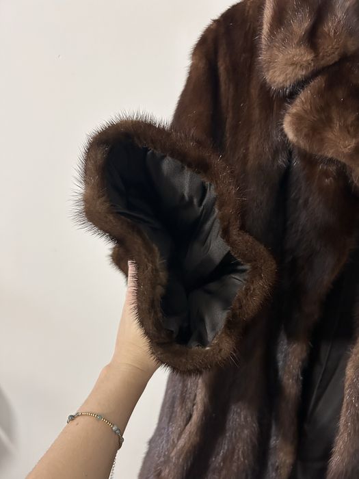 Luksusowe futro z norki SAGA MINK - recznie szyte, eleganckie