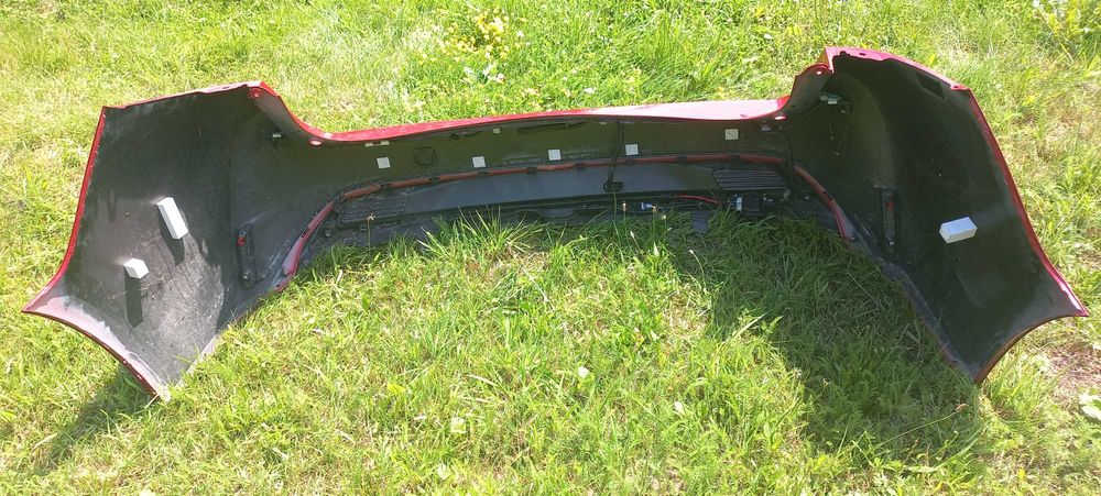 Toyota Corolla E21 GR kombi zderzak tylny tył 4 x pdc 3U5 lift lifting