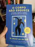 Livro "O Corpo Não Esquece"