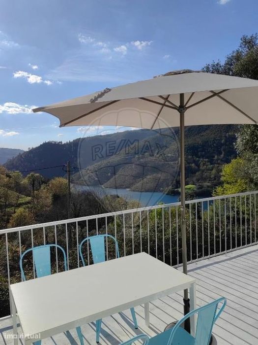 Moradia T3 a funcionar como AL - Vale da Misarela, Gerês