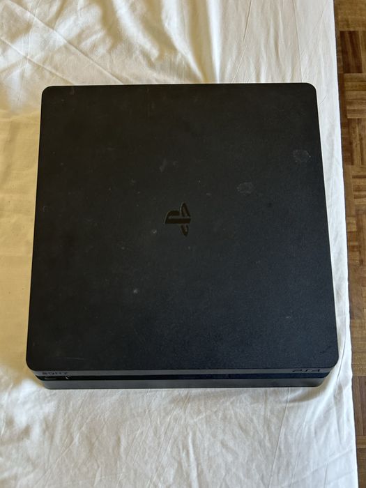 Ps4 500 gb com armazenamento externo de 2 Tb