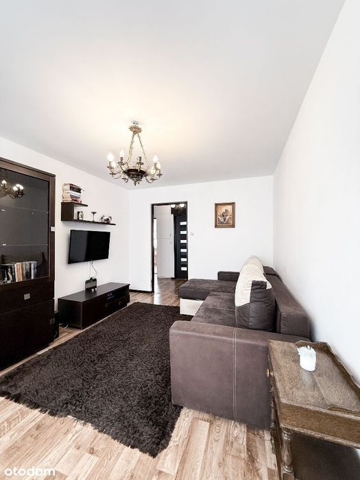 OKAZJA! Mieszkanie 4 pokojowe, I piętro, centrum