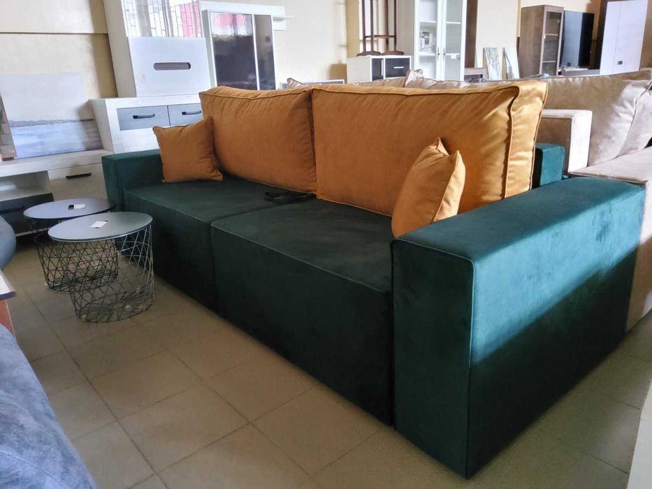 Дивани... Кутові  дивани, тахти, софи, ліжка.