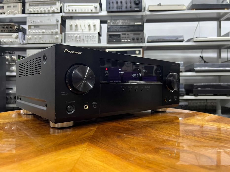 Amplituner Pioneer VSX-923 Audio Room