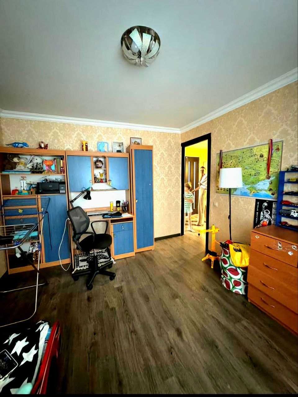 Продам 2к квартиру с ремонтом 12 Квартал Кирпичный дом Правый берег