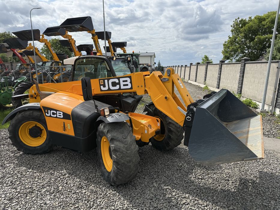 JCB 531-70 Agri Super 2009р маніту