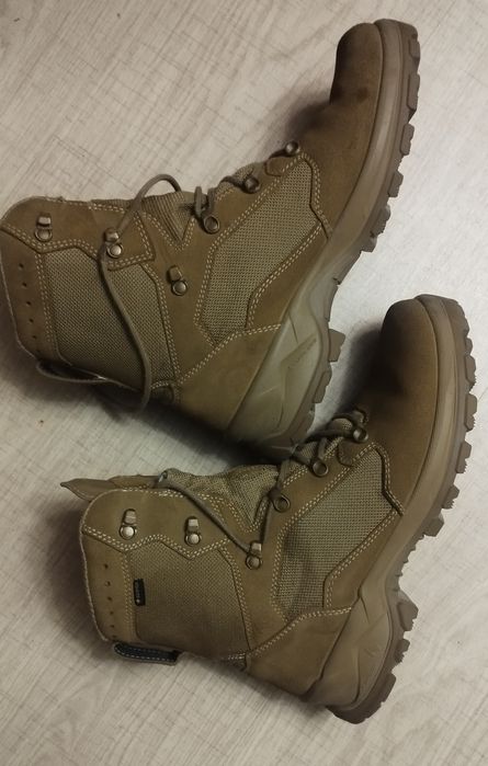 Взуття Haix 43 розмір як нові