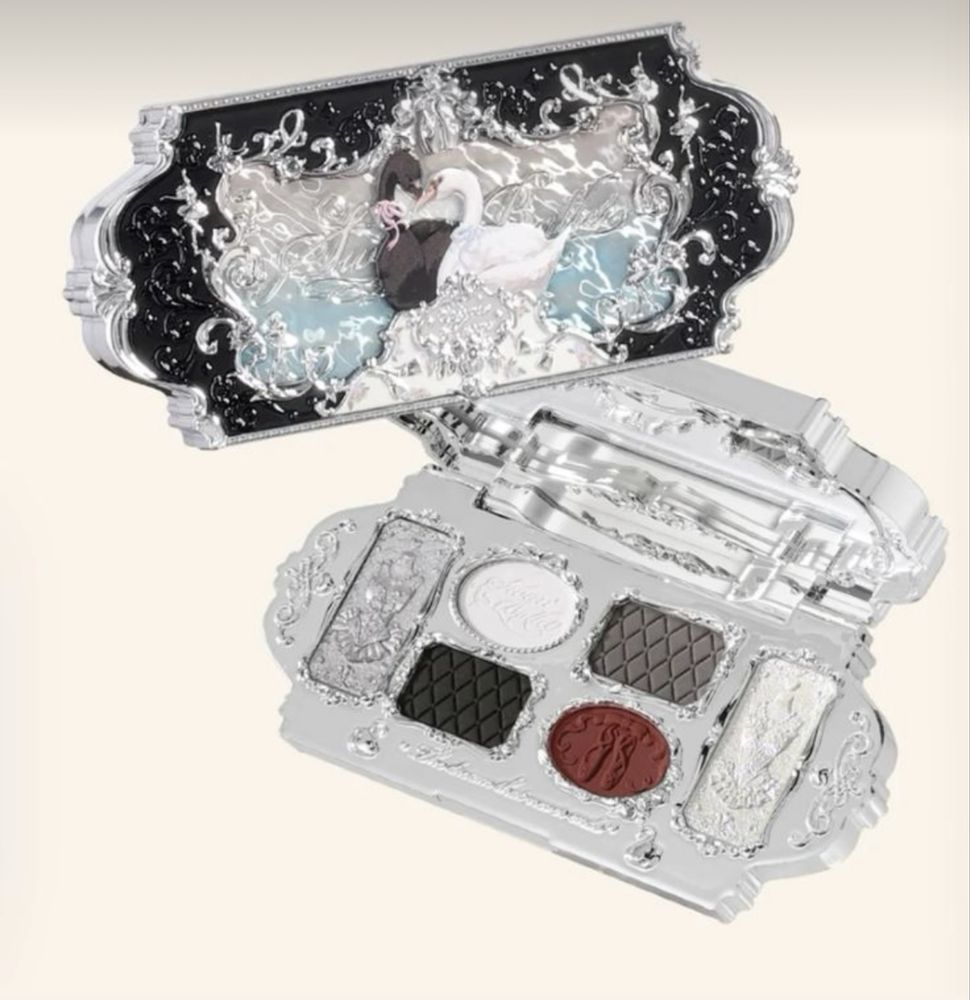 Flower Knows – Swan Ballet Collection – 02 Black Swan