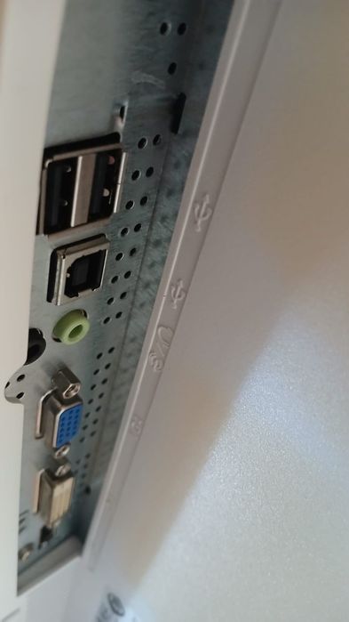 Komputer Lenovo 8GB ram, GTX 750 +monitor , klawiatura  i mysz