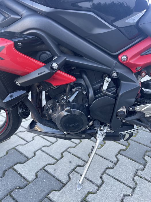 Triumph Street Triple R 675