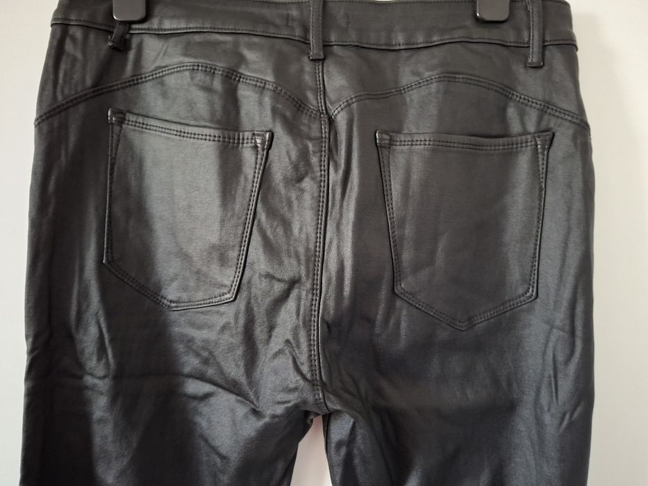 Spodnie woskowane damskie