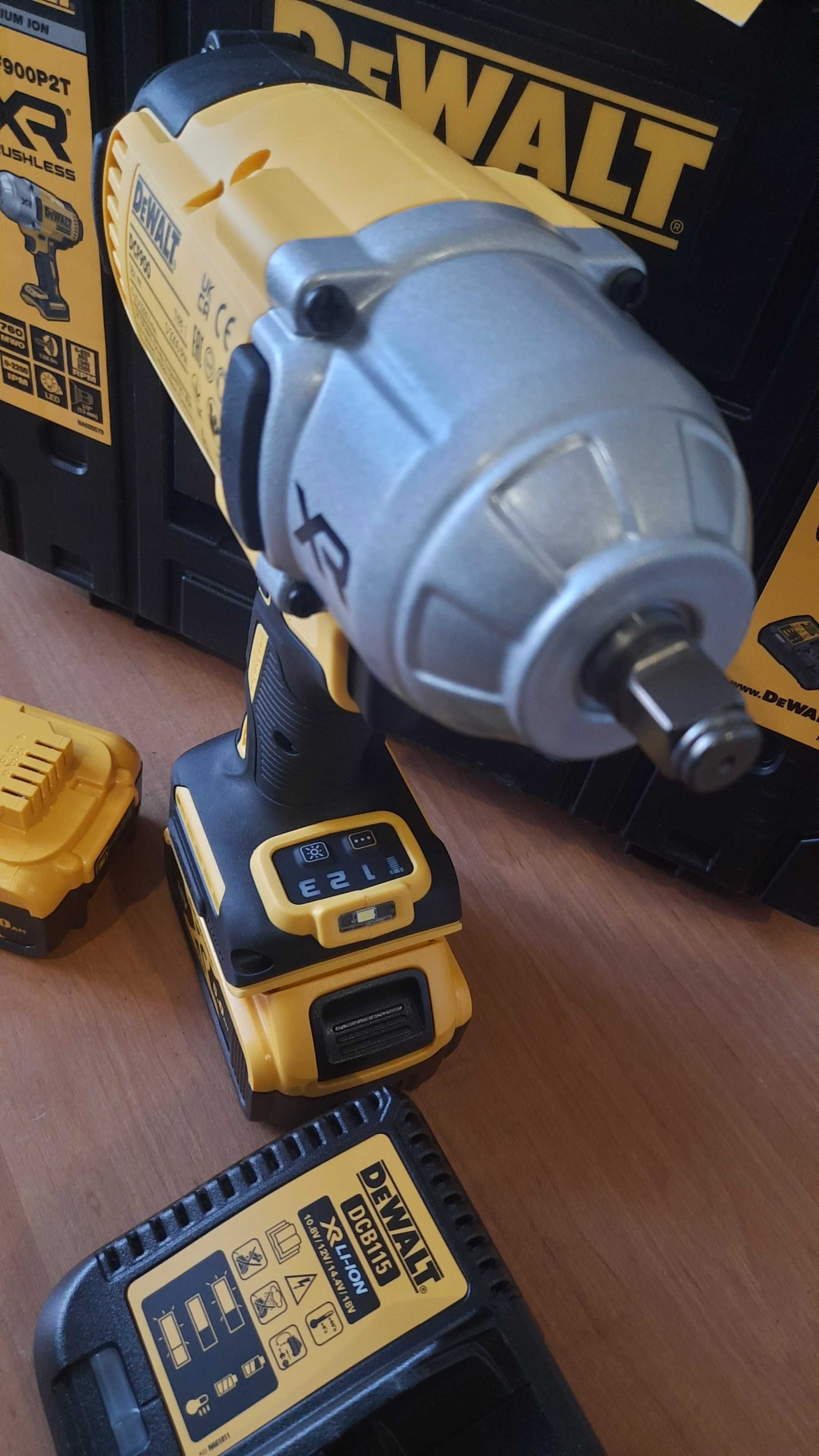 Гайковерт промышленный класс инструмент dewalt 900p2т 2400 уд/минуту