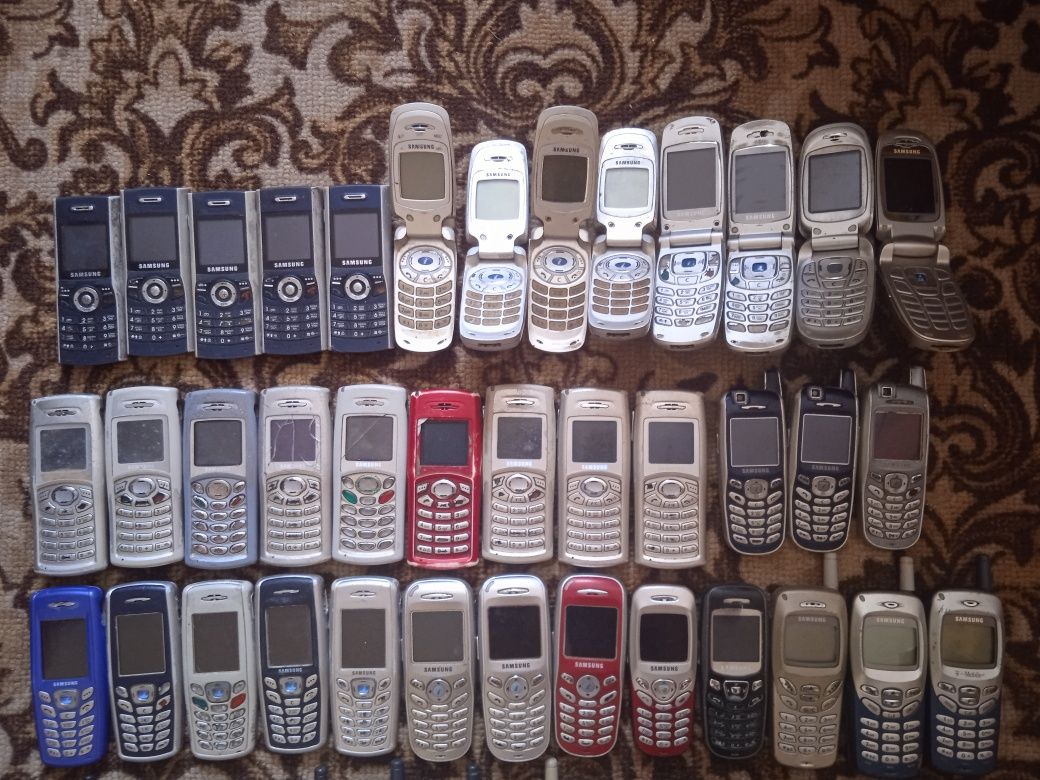 Samsung лот x100 , x120 , x140 , x600 , c3322i , c100 , c110