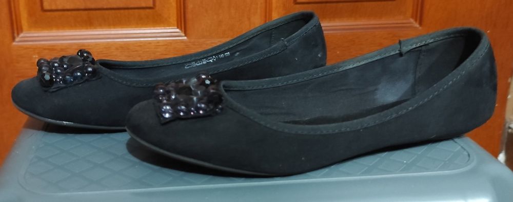 Baleriny czarne z kamyczkami