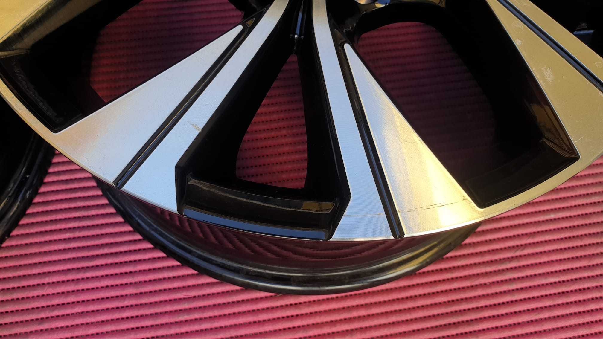 3993-Jantes 17 5x114.3 Originais Renault Captur Megane Nissan