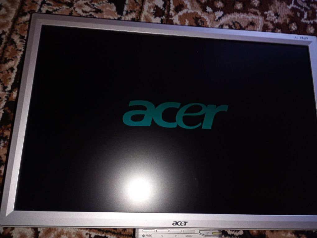 Монитор ACCER AL1916w+ конвертер
