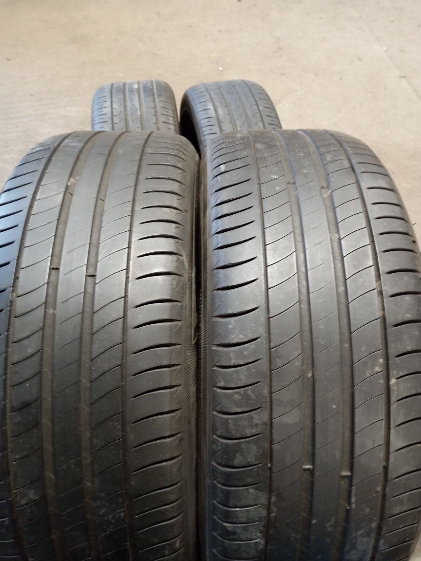 067 TSM Para opon letnich Michelin 225/55/18 19r 5mm