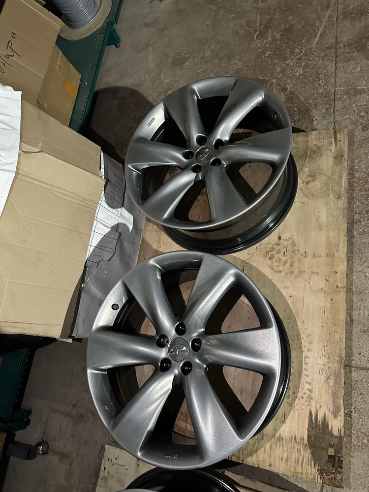 Подам диски R21 infinity fx37s