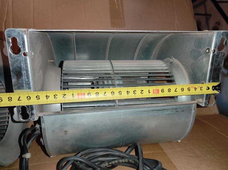 Вентилятор центробежный D2E146-AP43-70