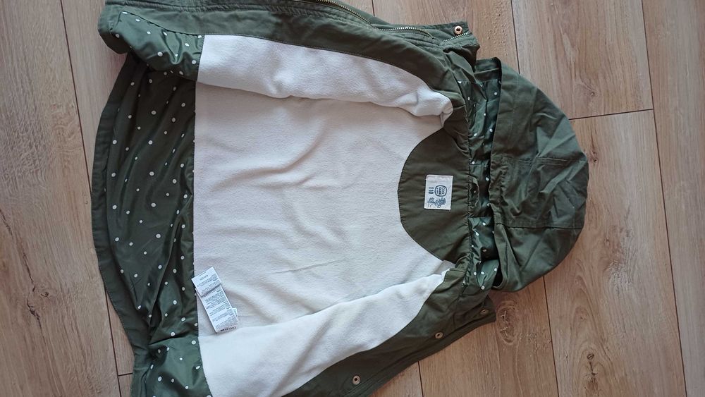 Kurtka dziewczęca 110