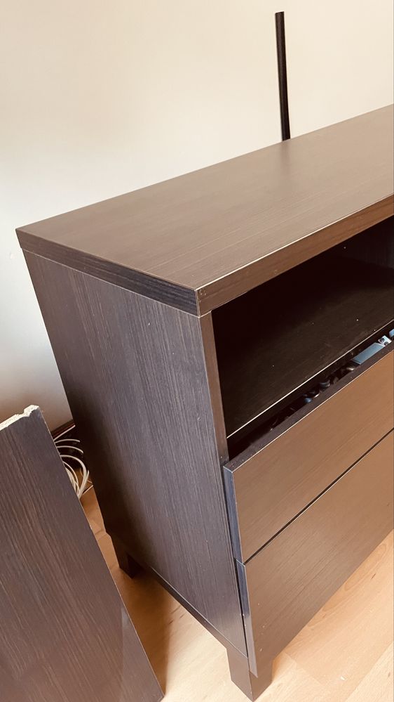 Regał Ikea Besta RTV ciemnobrqzowy
