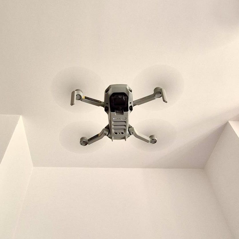 DJI mini Combo, dron bardzo malo uzywany (2,5h) + dodatki