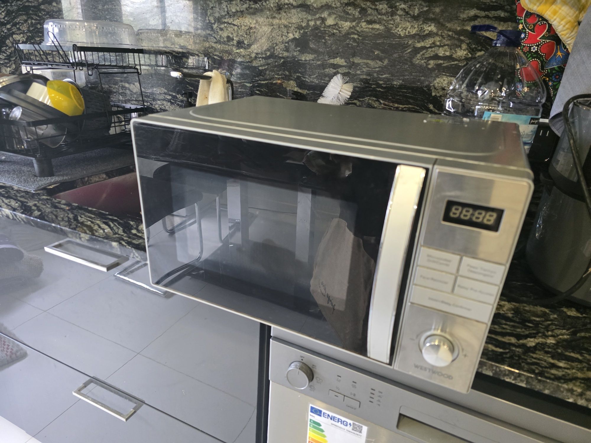 Microondas semi novo