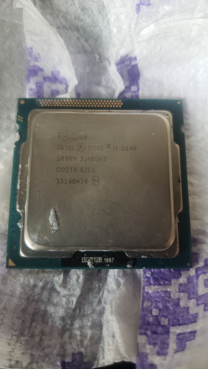 Процесор Intel Core i3 - 3240