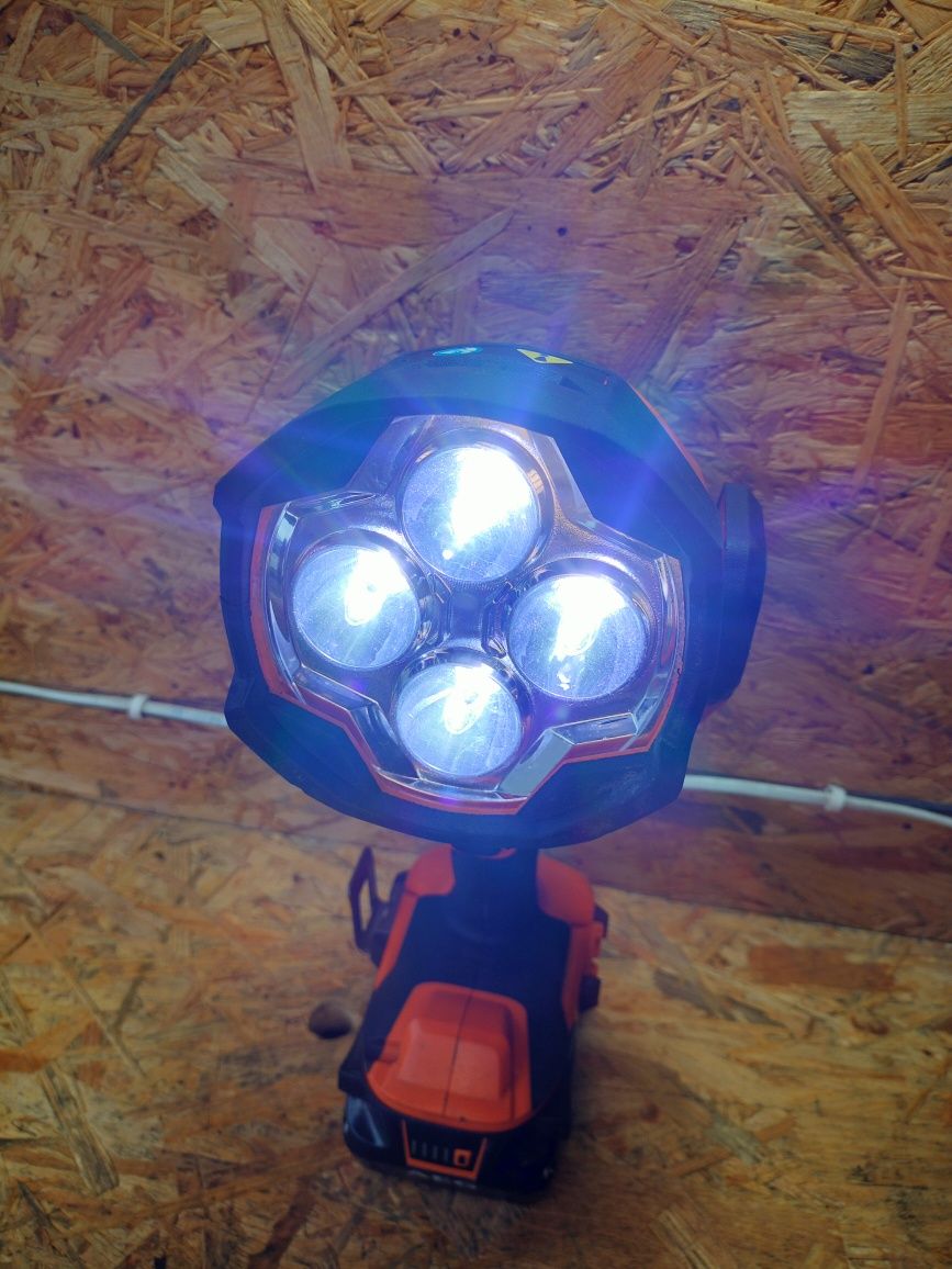 Lampa AEG halogen AEG latarka LED AEG BTL18