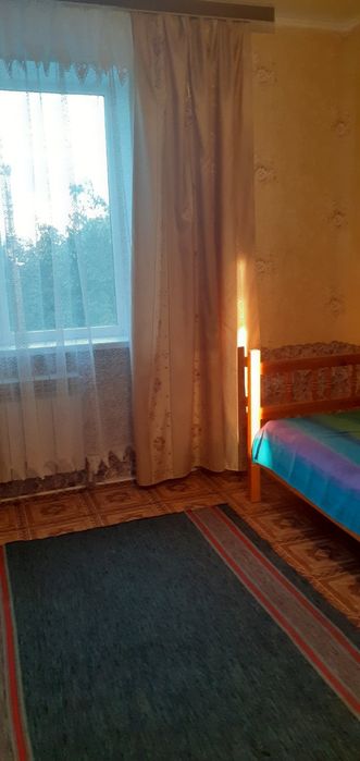 Здається кімната в Вишневому!