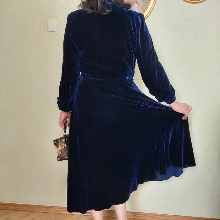 Платье шелковый  бархат наш р.46-48 /М - L/