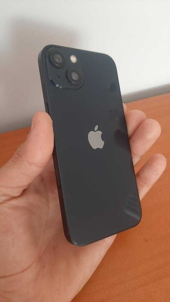 AApple iphone 13