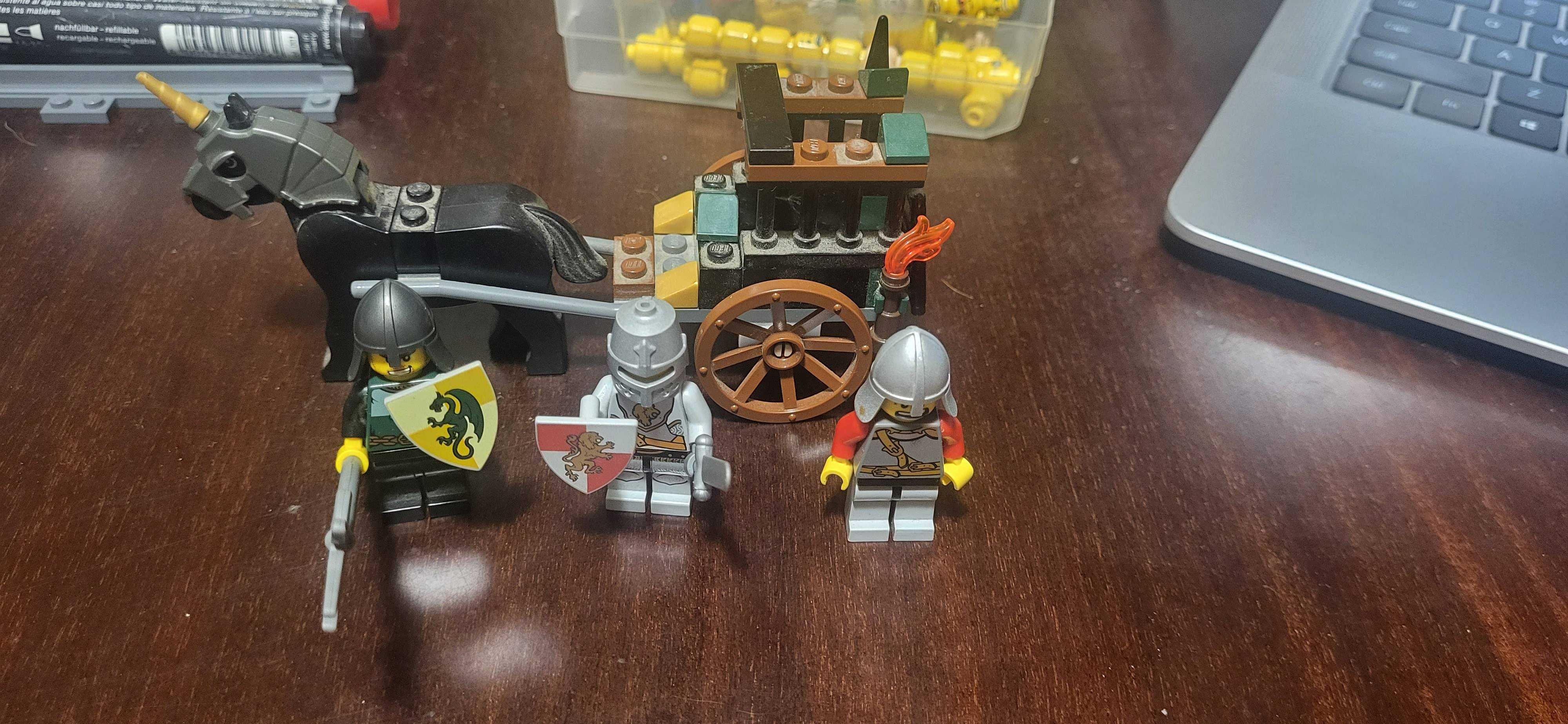 LEGO 7949 Kingdoms - Ratunek z powozu więziennego