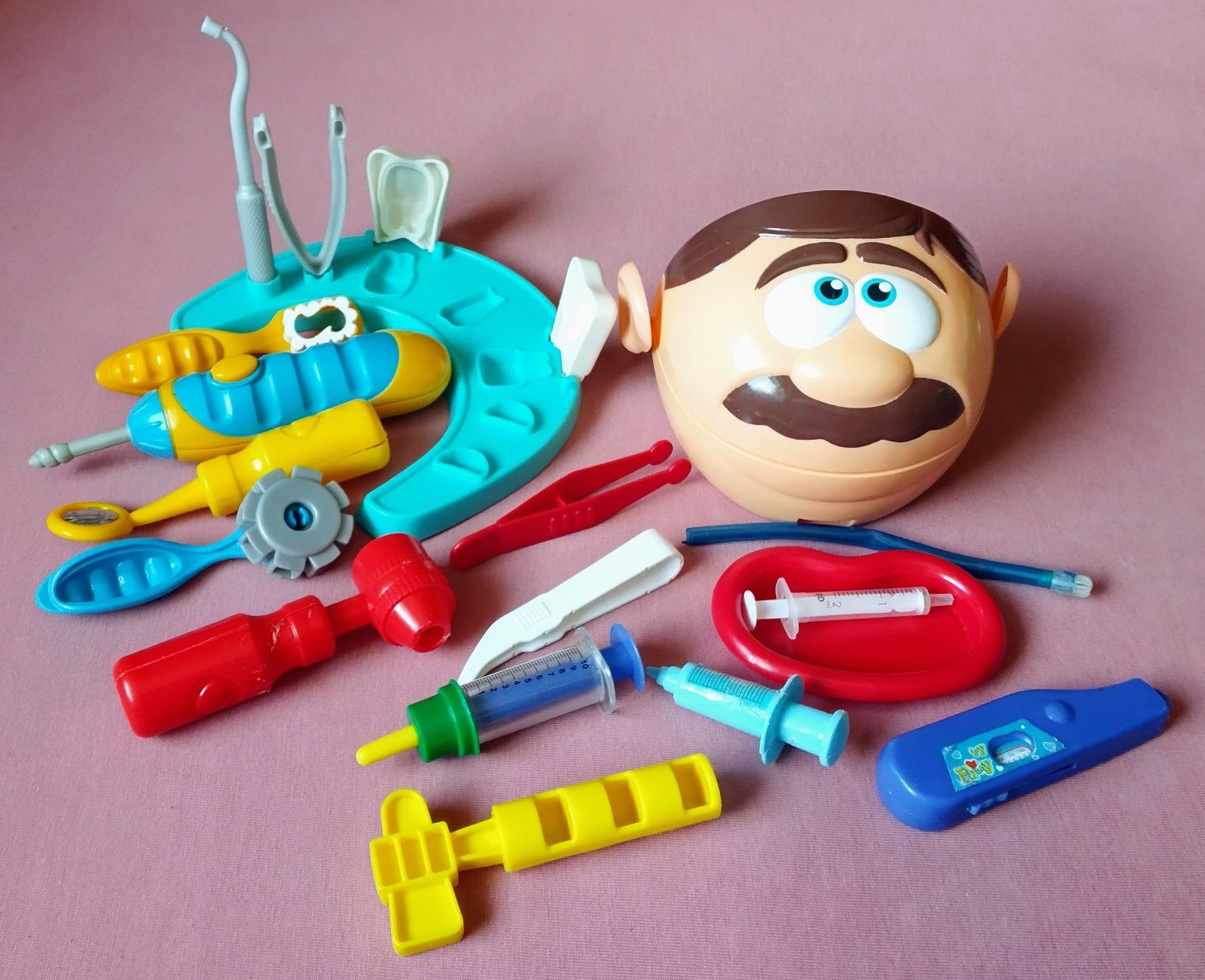 MałyDentysta PlayDoh-kreatywny zestaw stomatologiczny+2-gi inny gratis