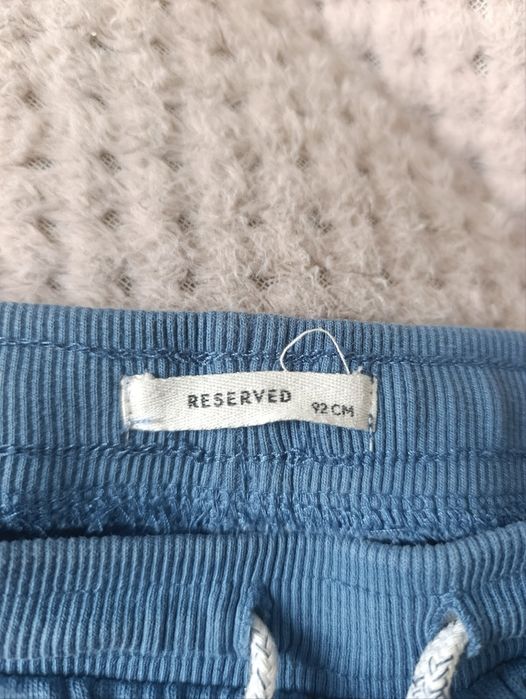 Spodnie dresowe/joggery chłopięce Reserved 92