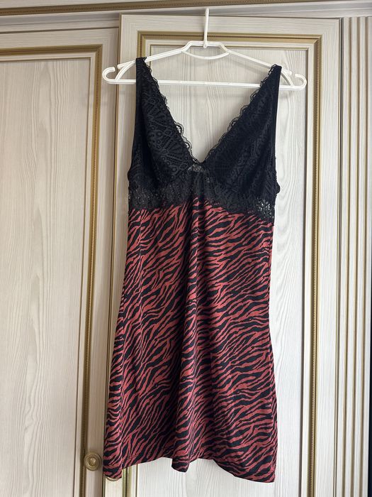 Нічна сорочка, піжама, ночнушка, ночная сорочка