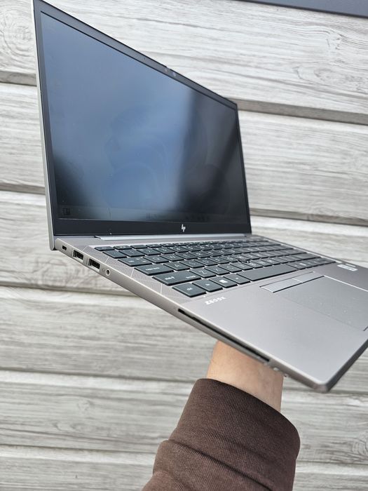 HP Zbook Firefly 14 G7 i5-10210U 16/256GB SSD FullHD IPS