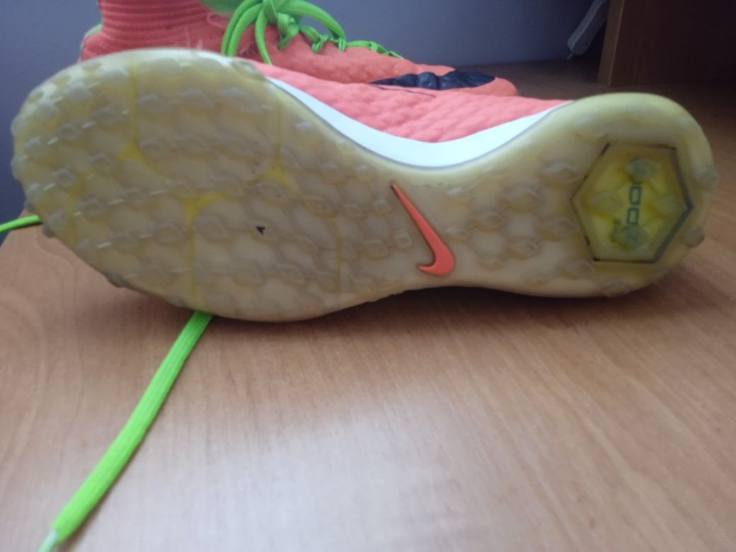 trampki Nike Hypervenom, 37.5