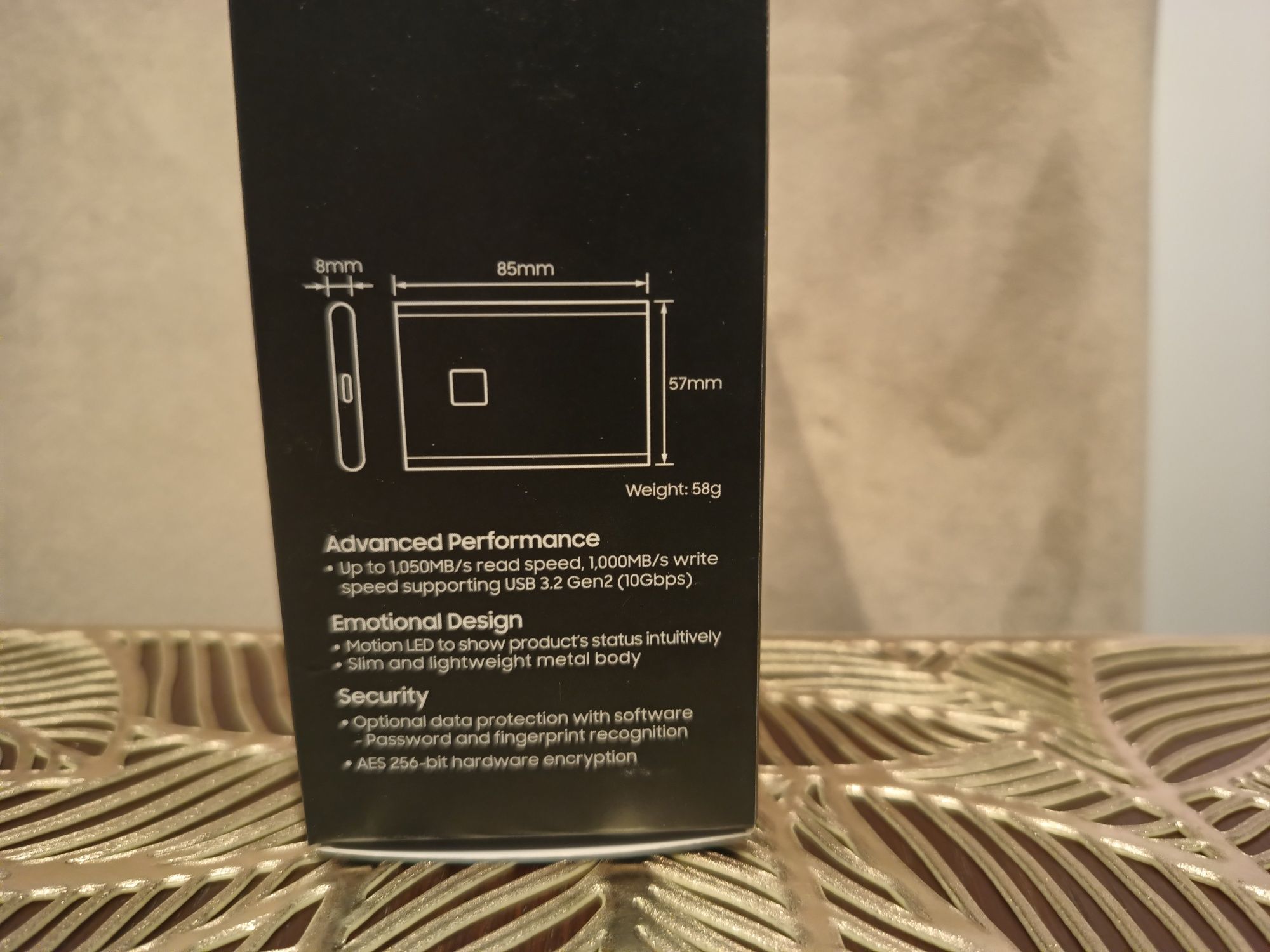 Dysk przenośny SSD Samsung T7 Touch 2 TB , nowy