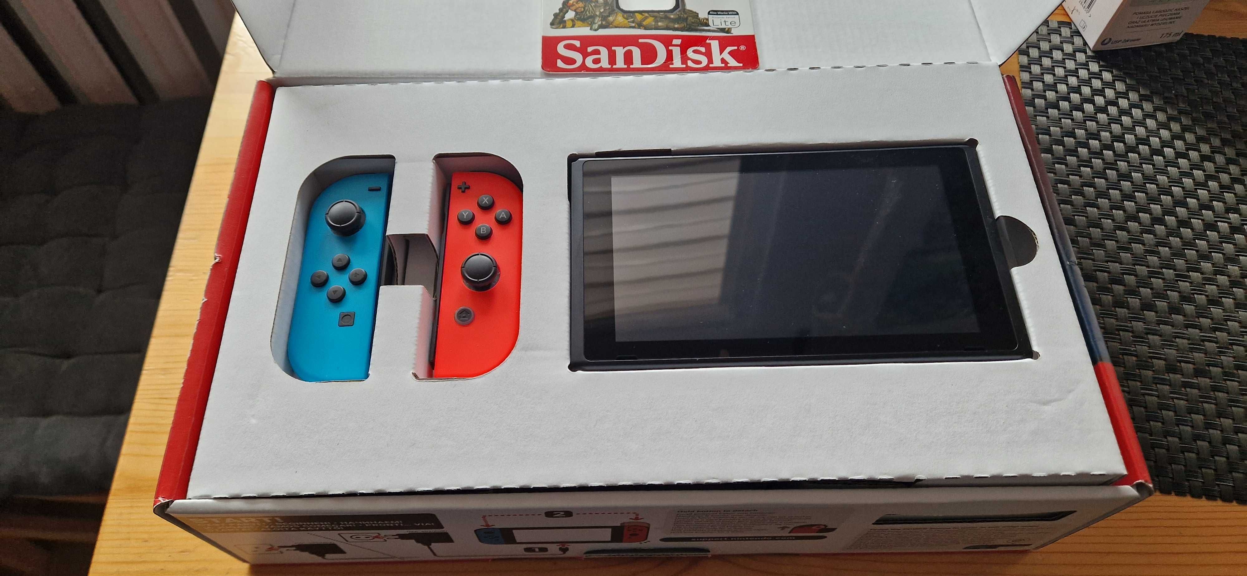 Konsola Nintendo Switch + Gra Star wars +akcesoria